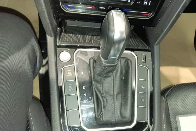 Used Volkswagen FAW-Volkswagen CC 2023 380TSI Striking Edition