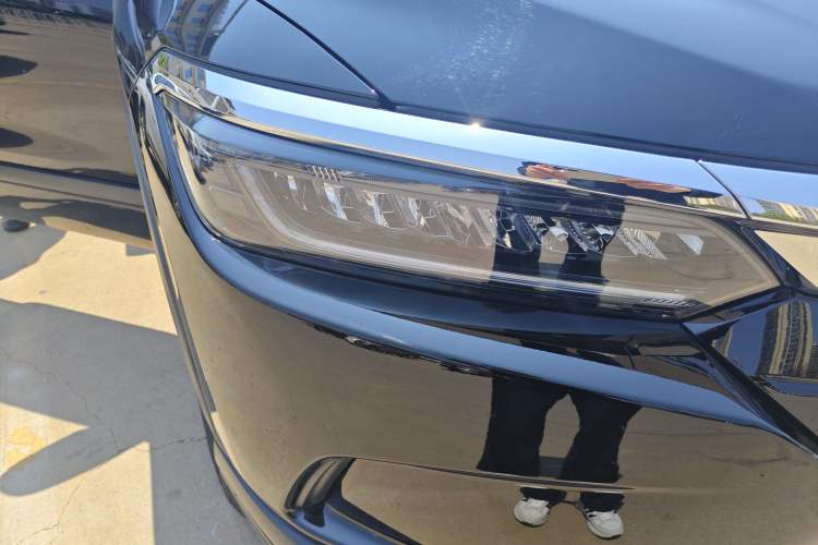 Used Honda Breeze 2020 240TURBO CVT 2WD Luxury Edition Right Front Headlight