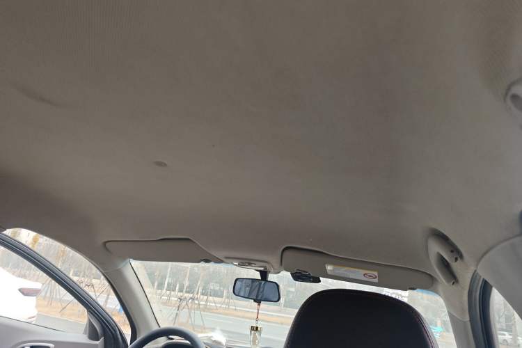 Used Baojun 630 2011 1.5L manual Comfort trim level
