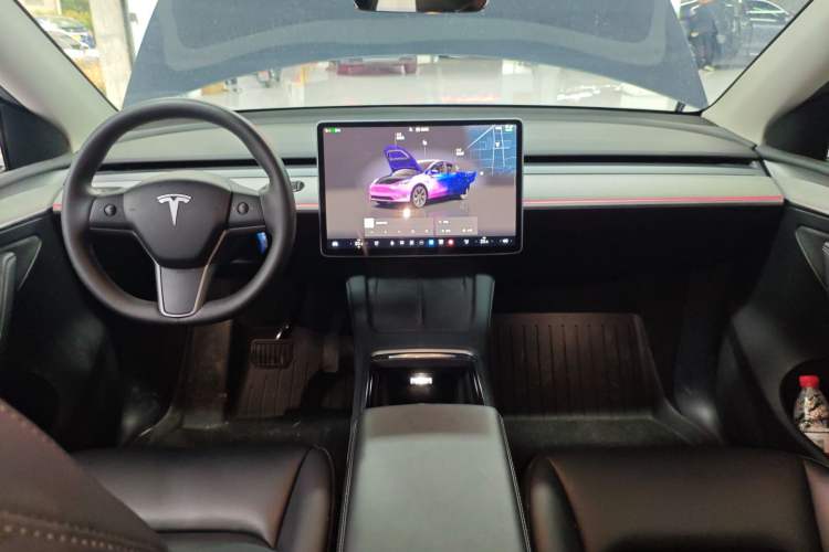 Used Tesla Model Y 2024 Rear-Wheel-Drive Version Center Console