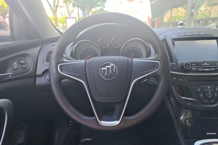 Used Buick Regal 2015 1.6T Leading Technology Model
