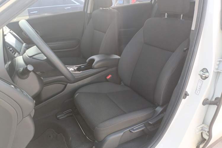 Used Honda Vezel 2020 1.5L CVT Elite Edition
