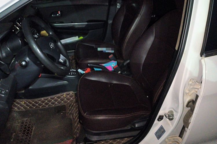 Used Kia K2 2012 Sedan 1.4L Automatic GLS Commemorative Edition Left Front Seat