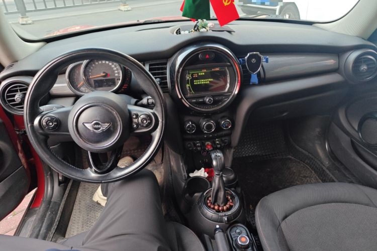 Used MINI 2014 1.5T COOPER Fun
