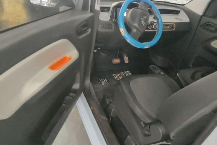 Used Wuling Hongguang MINIEV 2020 Freedom Version Lithium Iron Phosphate
