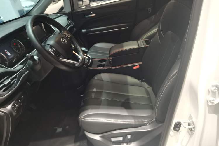 Used GAC Trumpchi M6 2021 270T DCT Luxury Edition (7-seater)