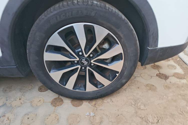 Used WM Motor EX5 2018 EX5 500 Extra Innovation Edition
