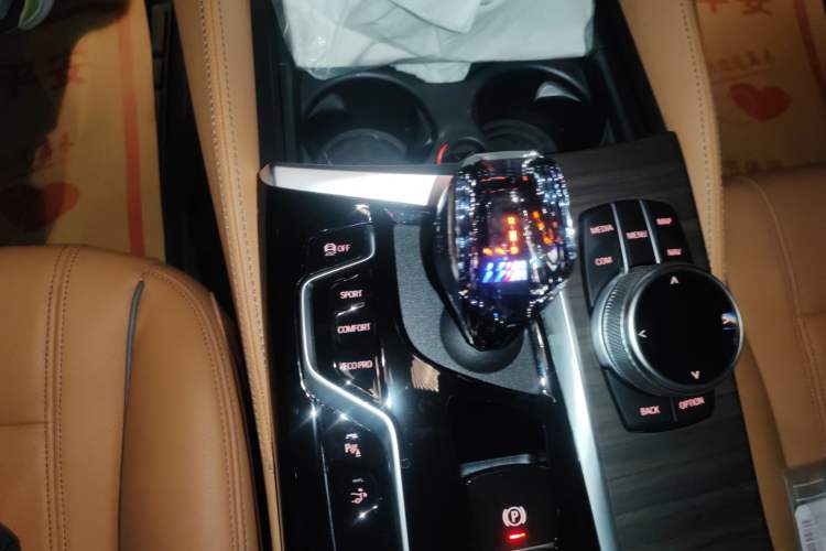 Used BMW 6 Series GT 2021 630i Luxury Design Package