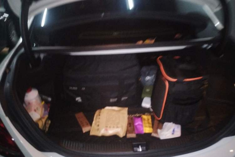 Used Mercedes-Benz C-Class 2016 C 200 L Sport Edition Trunk