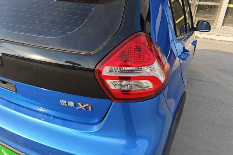 Used Geely Auto Vision X1 2017 1.3L Automatic Player Edition
