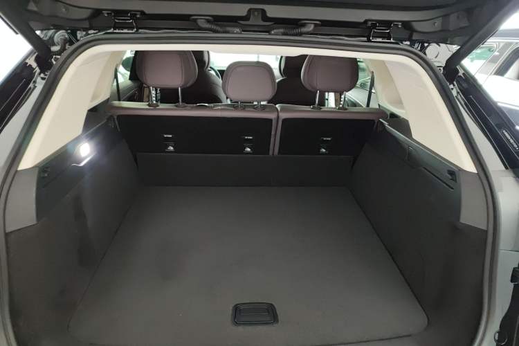 Used Chery Tiggo 9 C-DM 2025 1.5T 106KM Enjoy Edition 5 Seats Lithium-Ion Battery
