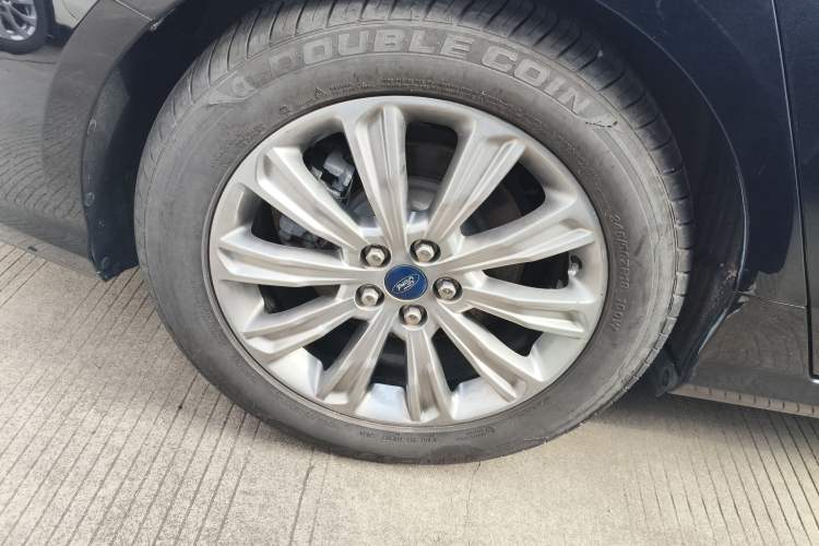 Used Ford Taurus 2019 EcoBoost 245 Comfort Edition