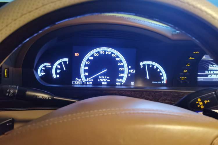 Used Mercedes-Benz S-Class 2012 S 300 L Business-Class Grand Edition Instrument Cluster