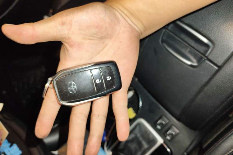 Used Toyota Highlander 2015 2.0T Four-Wheel Drive Luxury Edition 7-Seater