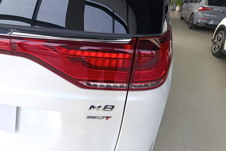 Used GAC Trumpchi M8 2024 Lingxiu Series 390T Deluxe Edition Right Rear Taillight