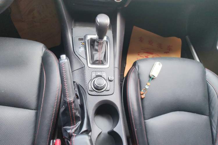 Used Mazda 3 Axela 2016 Sedan 2.0L Automatic Sport Model