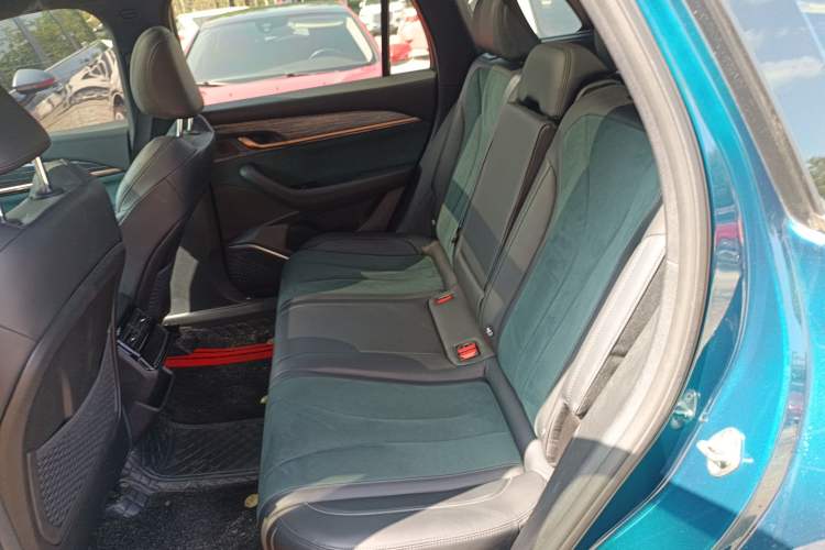 Used Geely Auto Monjaro L 2021 2.0TD DCT EVO Two-Wheel Drive Prestige Version
