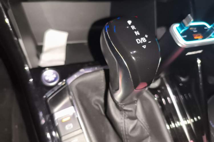 Used Volkswagen Tayron GTE Plug-in Hybrid 2020 1.4T Luxury Model Gear Lever