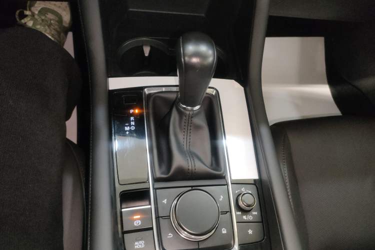 Used Mazda Mazda 3 Axela 2021 2.0L Automatic Zhiya Edition