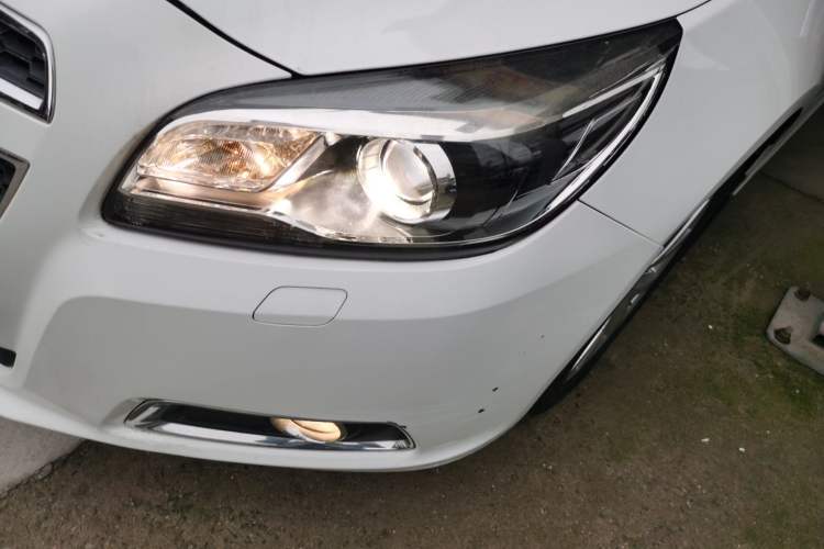 Used Chevrolet Malibu 2014 2.0L Automatic Luxury Edition Left Front Headlight