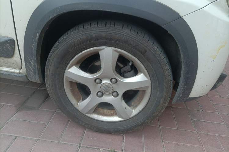 Used Suzuki Wagon R X5 2015 1.4L Cruise Model China IV
