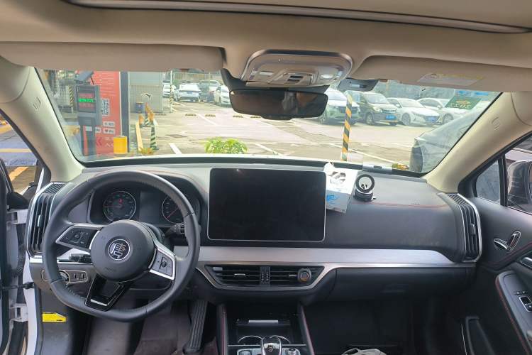 Used BYD Tang New Energy 2019 DM 2.0T All-Wheel Drive Smart Connect & Enjoy Model 7 Seats China VI Standard Headliner