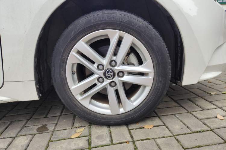 Used Toyota Levin 2021 185T CVT Entry-Level Version Right Front Wheel Hub