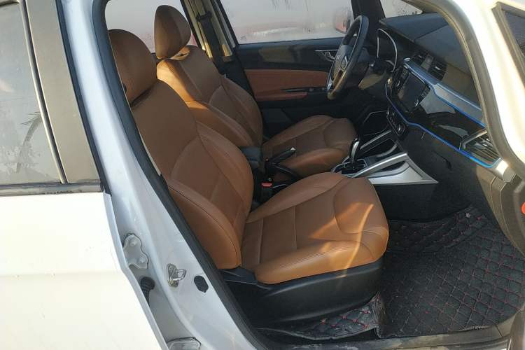 Used GLEAGLE EX3 2018 Smart Enjoyment Model
