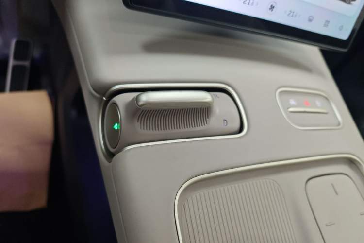 Used Nio ES8 2023 75 kWh