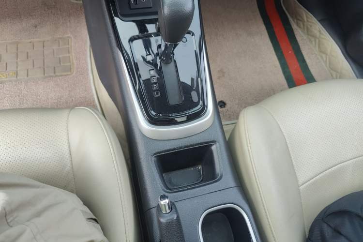 Used Nissan Tiida 2021 1.6L CVT Cool Edition
