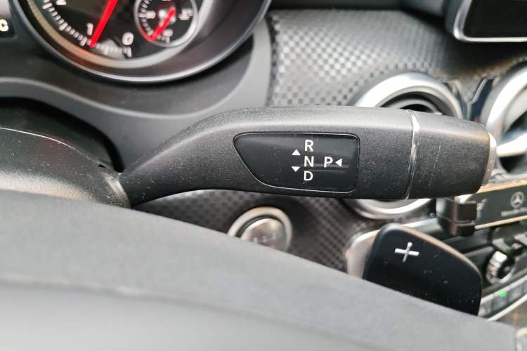 Used Mercedes-Benz A-Class 2016 A 200 Fashion Model Gear Lever