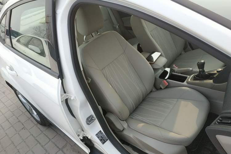 Used Ford Focus 2017 Sedan 1.6L Manual Comfort Plus SmartDrive Edition