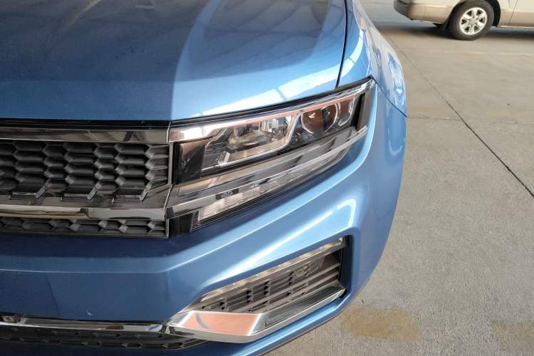 Used Zotye Domy X7 2017 1.5T Manual Luxury Model