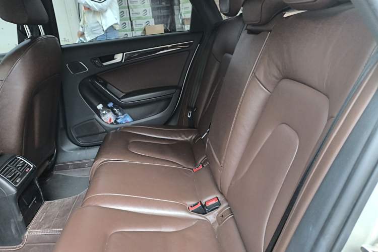 Used Audi A4L 2016 35 TFSI Collection Edition S line Comfort Model
