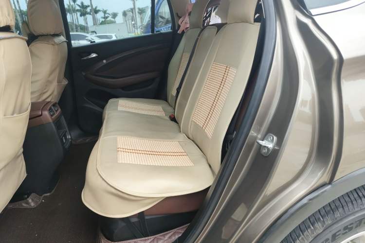 Used Buick Envision 2016 20T Two-Wheel-Drive Elite Model
