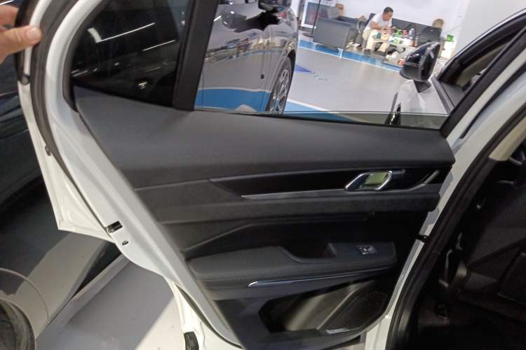 Used Lynk & Co 01 2021 2.0TD Two-Wheel-Drive Pro Trim