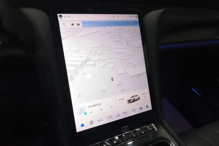 Used Hongqi H5 2024 2.0T Automatic Smart Connect Flagship Edition Audio And AC Panel