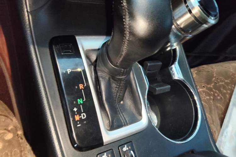 Used Toyota Highlander 2015 2.0T Four-Wheel Drive Luxury Edition 7-Seater
