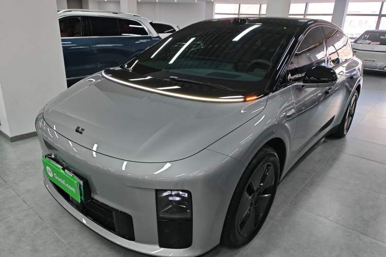 Used Li Auto i6 2025 Model Two-Wheel-Drive Standard Type