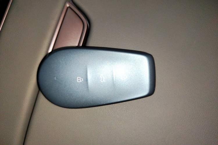 Used Nissan N6 2026 Model 180 Max