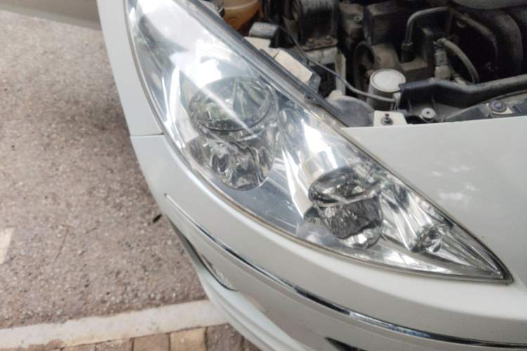 Used Peugeot 408 2013 2.0L Manual Comfort Edition
