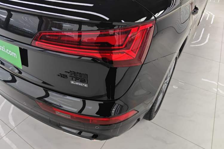 Used Audi Q5L 2022 Updated 45T Luxury Dynamic Version