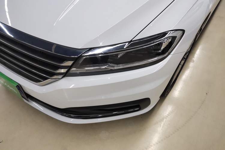 Used Volkswagen Lavida 2021 1.5L Automatic Vision Edition
