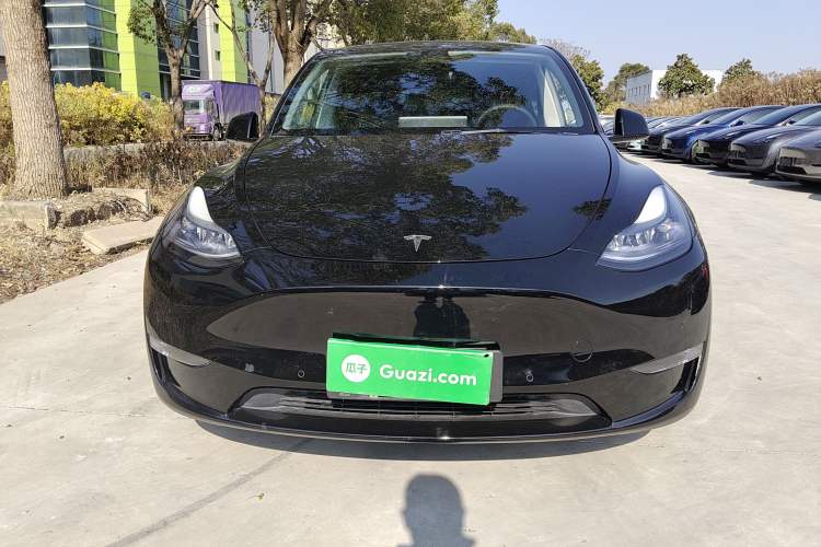 Used Tesla Model Y 2021 Standard Range Rear-Wheel Drive Version