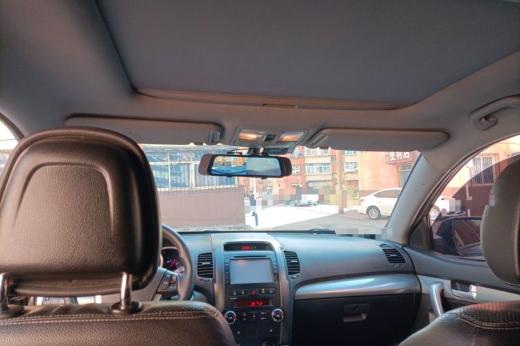 Used Kia Sorento 2012 2.4L Gasoline Luxury Edition Headliner