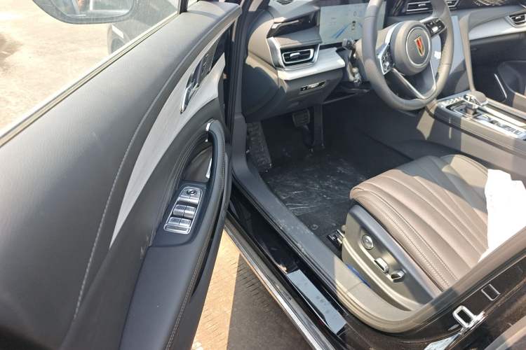 Used Hongqi H5 PHEV 2025 170 Super Hybrid Version
