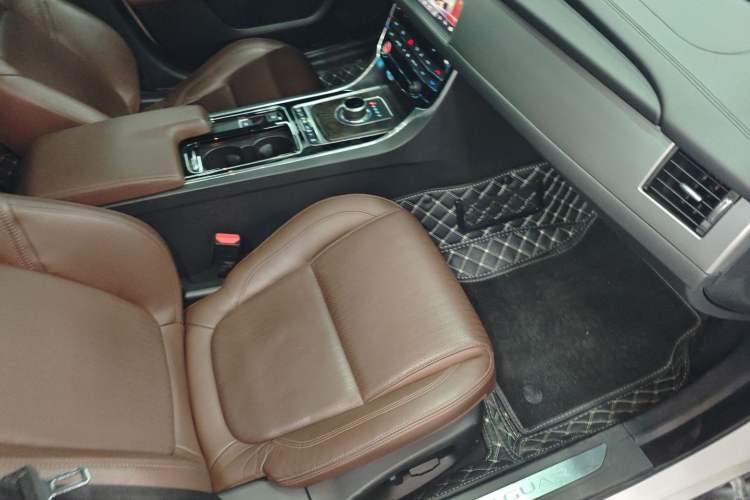 Used Jaguar XFL 2018 XFL 2.0T 250 PS Luxury Edition
