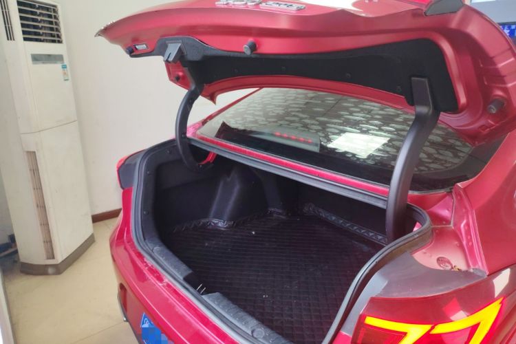 Used CHANGAN Eado 2020 PLUS Blue Whale NE 1.4T GDI DCT Prestige Model Trunk