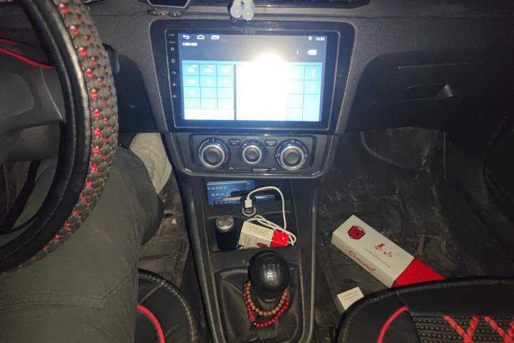 Used Volkswagen Santana 2016 1.6L Manual Fashion Edition