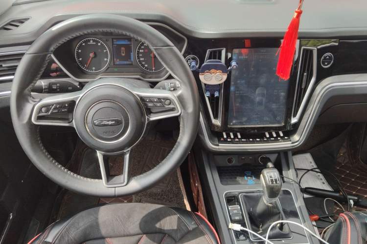 Used Zotye T700 2017 1.8T Manual Luxury Model
